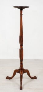 هيبلوايت تورشير ستاند - الماهوجني العتيقة 1870