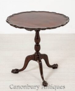 طاولة النبيذ Chippendale - طاولات جانبية من خشب الماهوجني العتيقة